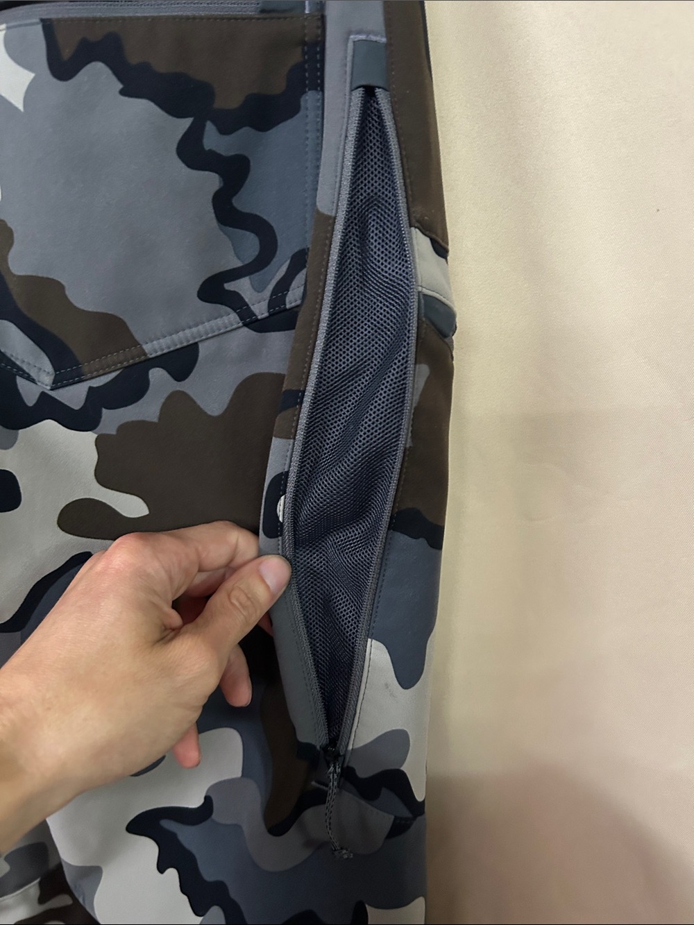 KUIU Guide Pant - Picture 3 of 12